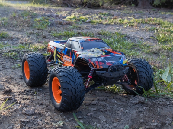 RC auto RMT Dominator Monster